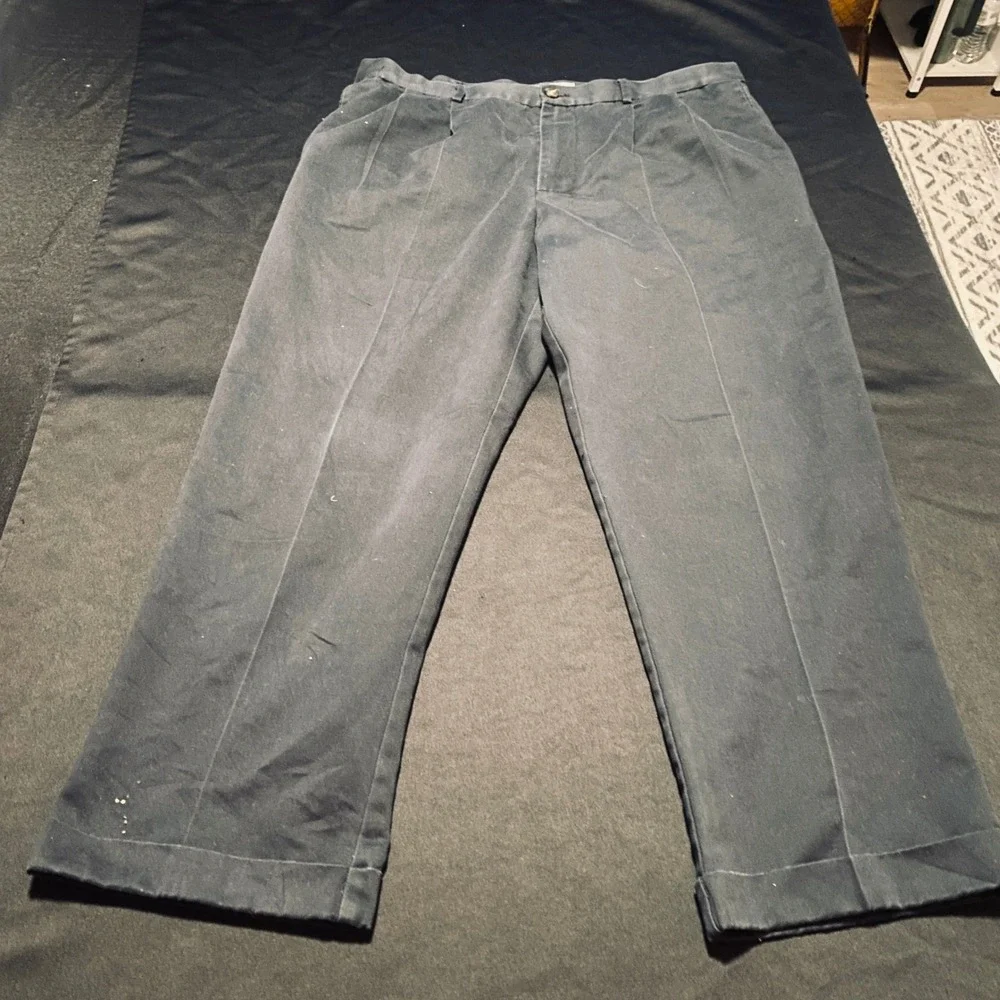 Dockers D4 Relaxed Fit Mens 36x29 Navy Blue Pleated Cuffed Chino Pants